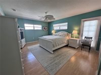 10632 Lake Vista Drive, Seminole, FL 33772