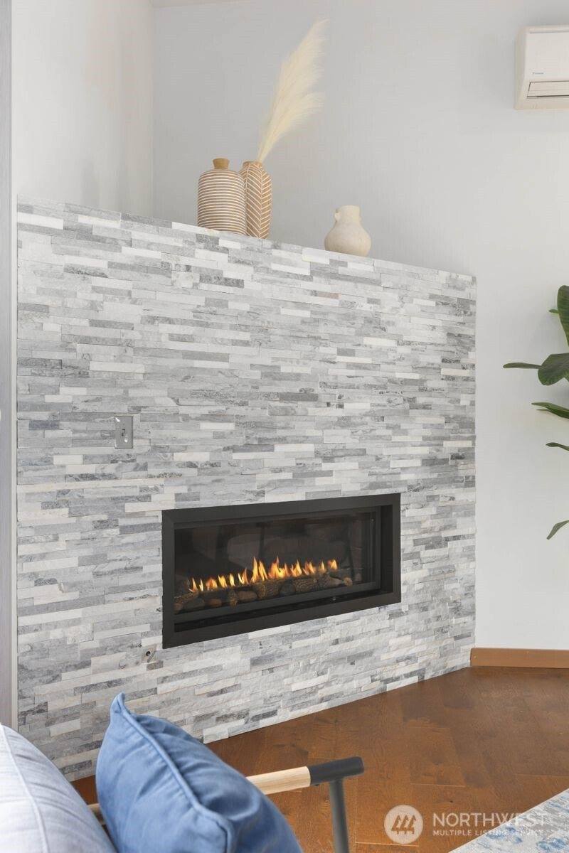 2181 Mariner Beach Drive, Oak Harbor, WA 98277