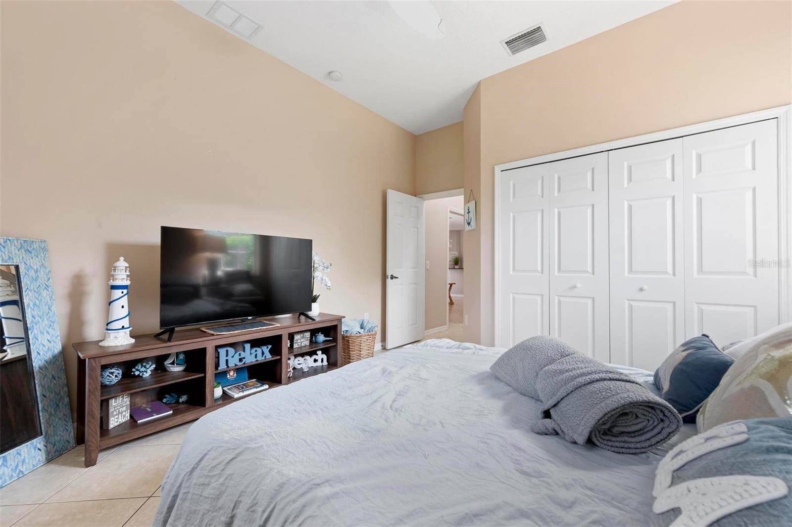 22610 Night Heron Way, Bradenton, FL 34202