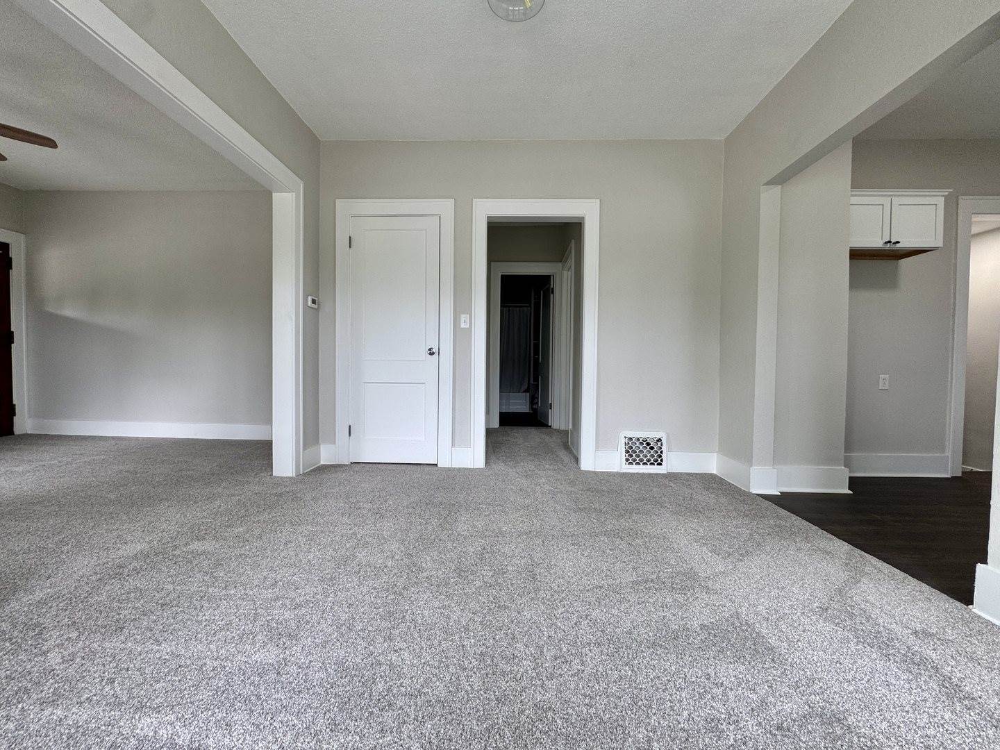 2038 North Myrtle Street, Davenport, IA 52804