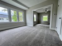2038 North Myrtle Street, Davenport, IA 52804