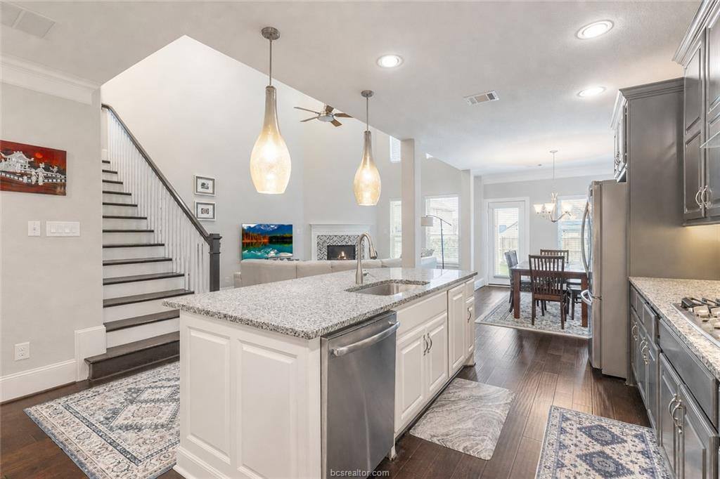 2611 Kinnersley Court, College Station, TX 77845