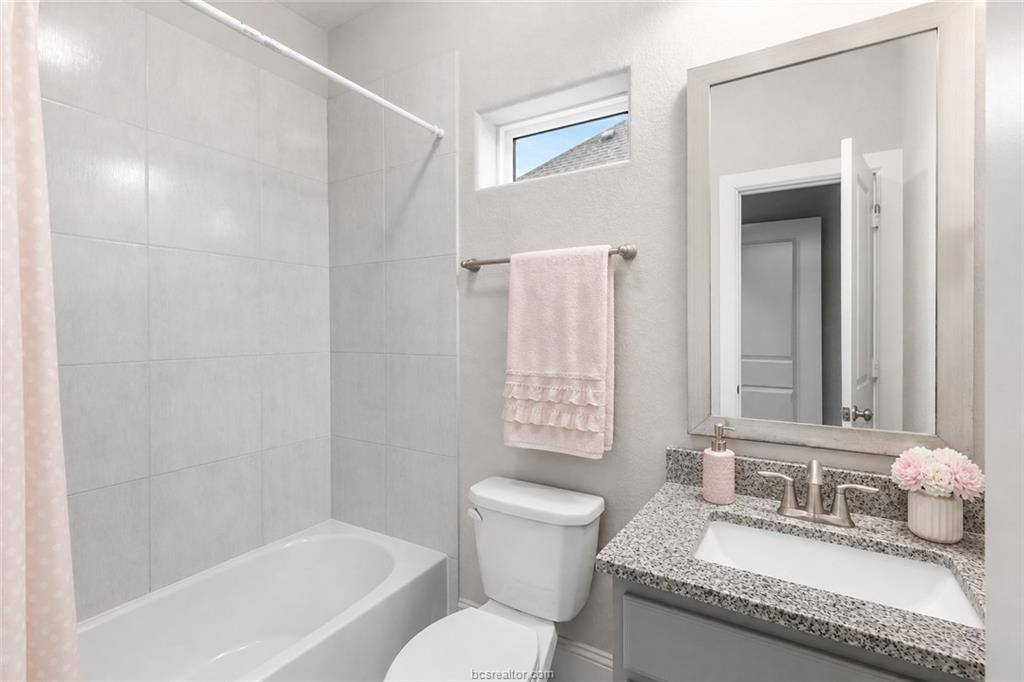 2611 Kinnersley Court, College Station, TX 77845