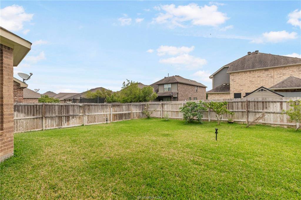 2611 Kinnersley Court, College Station, TX 77845