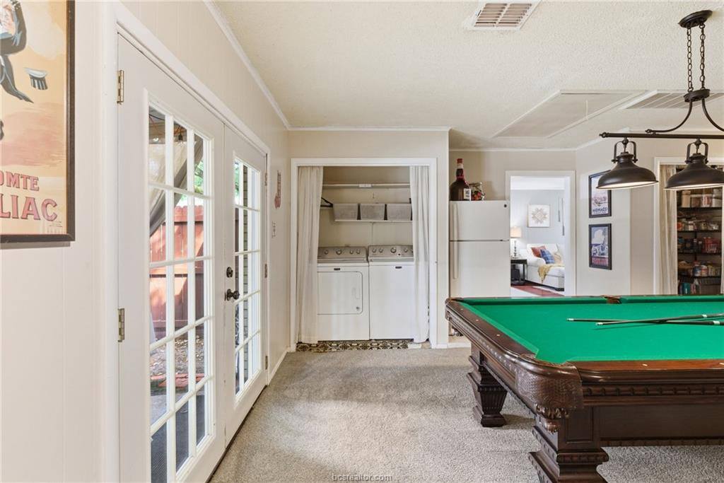 3902 Stillmeadow Drive, Bryan, TX 77802