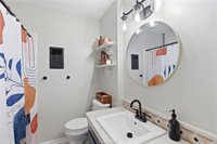 3902 Stillmeadow Drive, Bryan, TX 77802