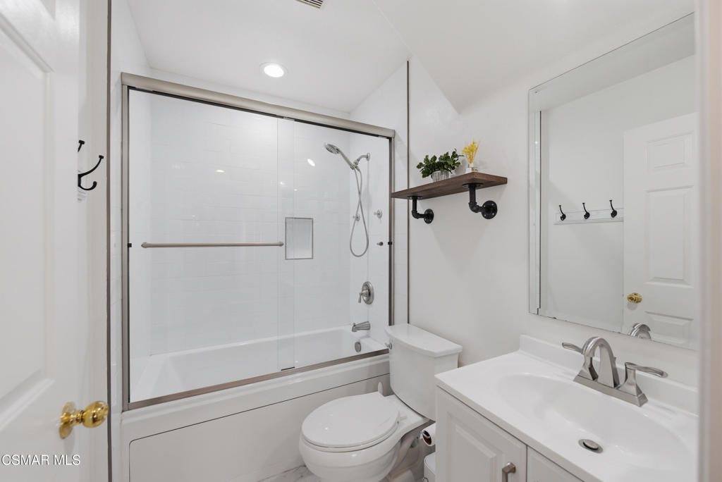 173 Harpstone Lane, Simi Valley, CA 93065