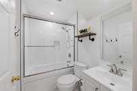 173 Harpstone Lane, Simi Valley, CA 93065