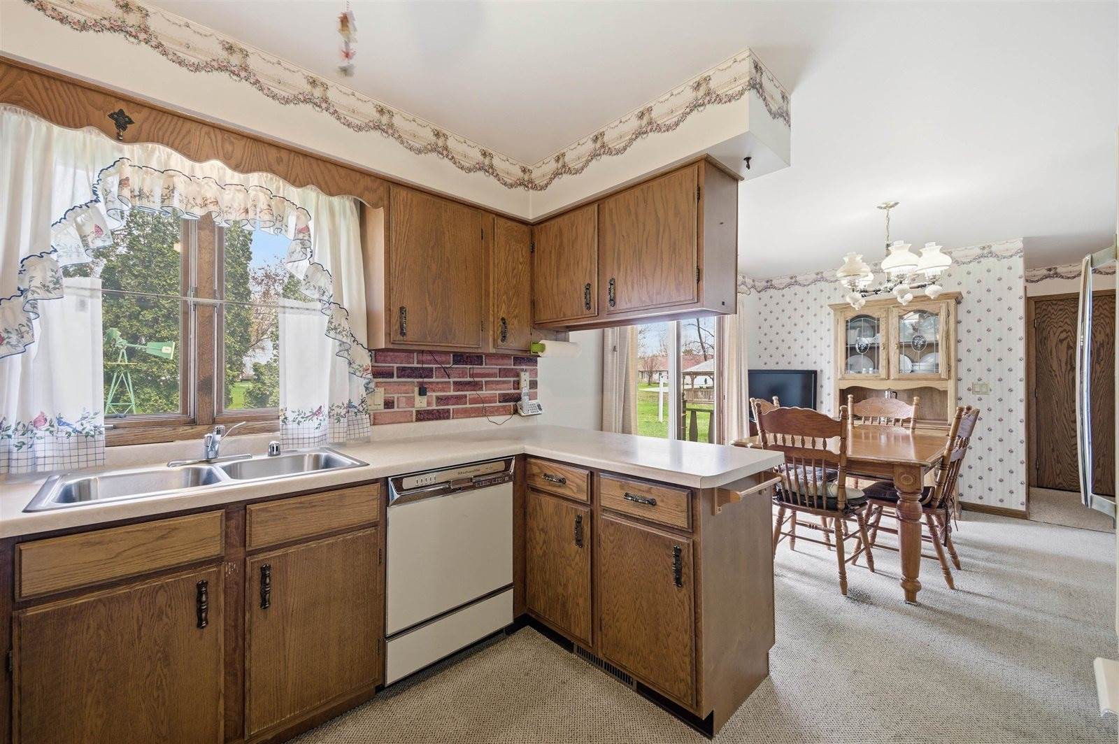 606 E Clark Street, Spencer, WI 54479