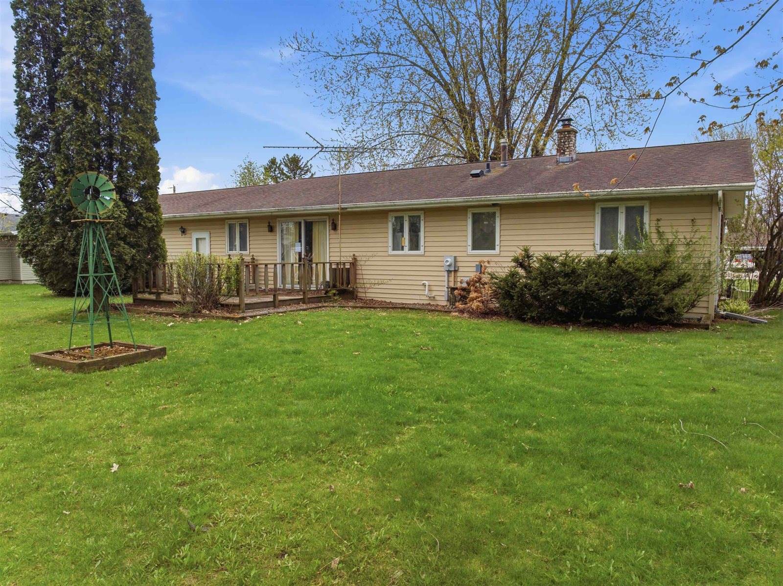 606 E Clark Street, Spencer, WI 54479