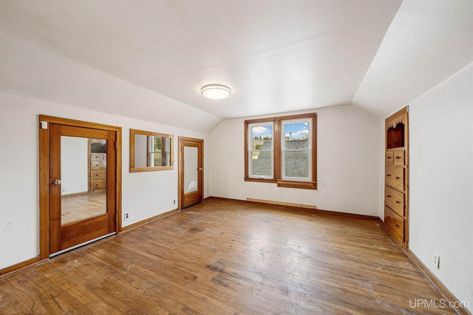 414 Peninsula Street, Negaunee, MI 49866
