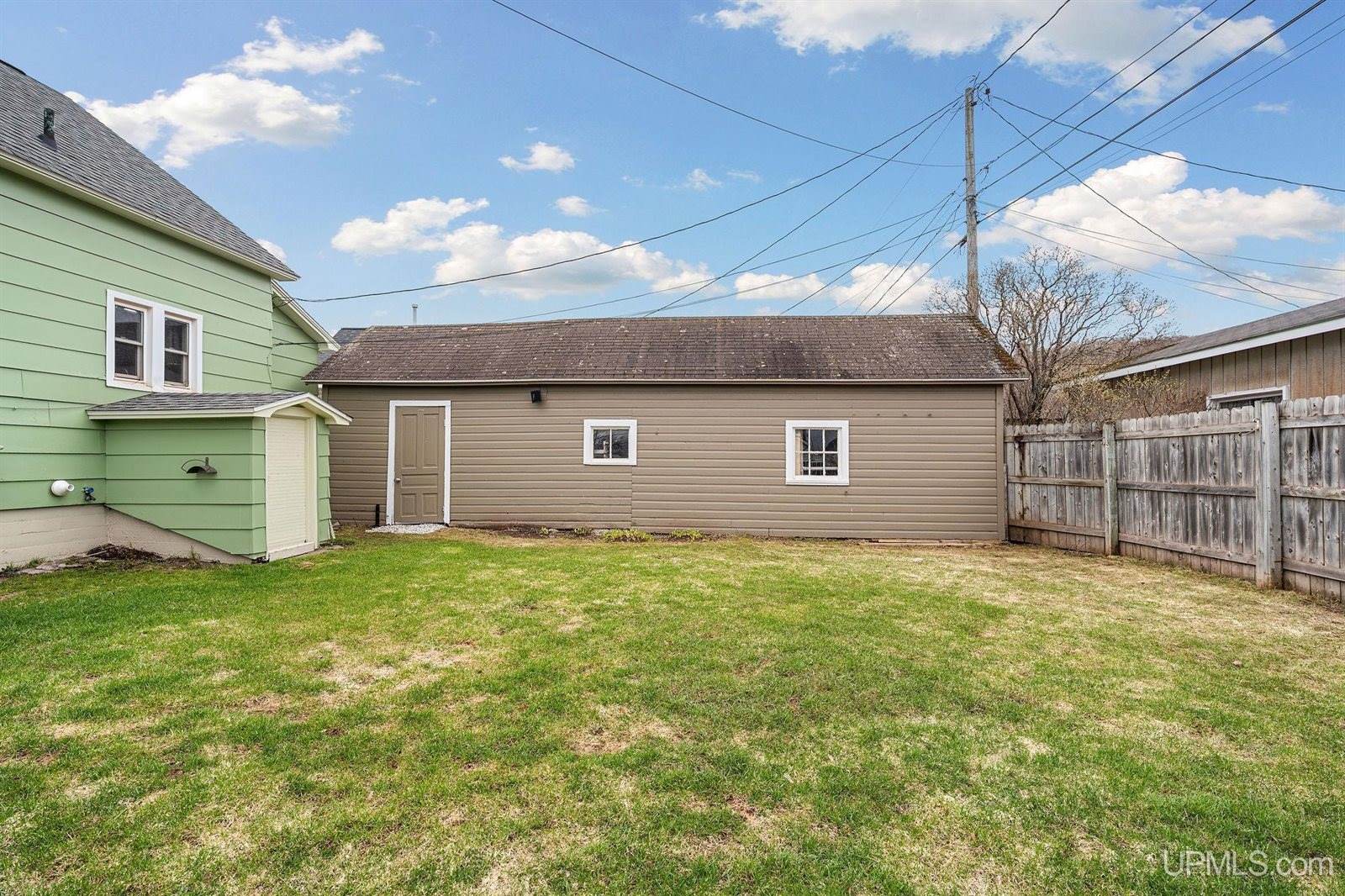 414 Peninsula Street, Negaunee, MI 49866