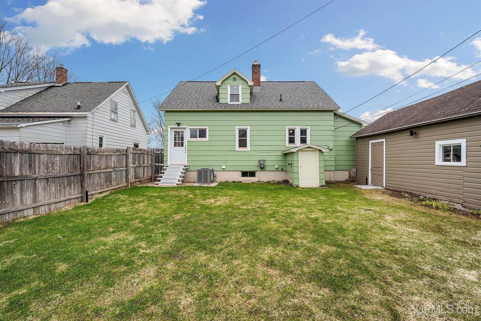 414 Peninsula Street, Negaunee, MI 49866