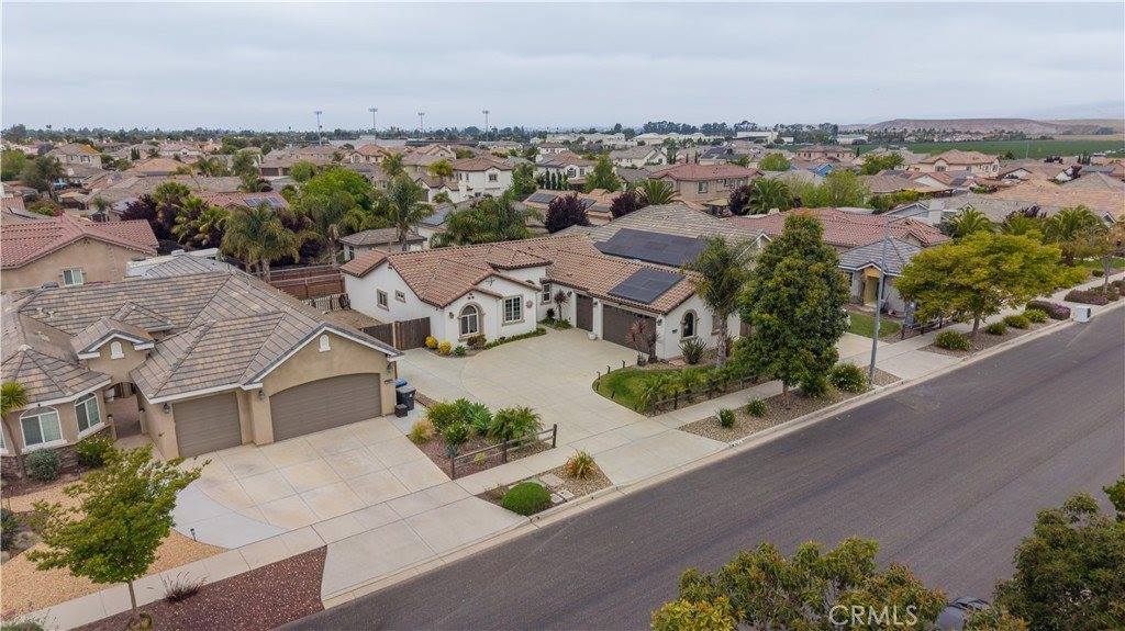 207 Dressler, Santa Maria, CA 93454