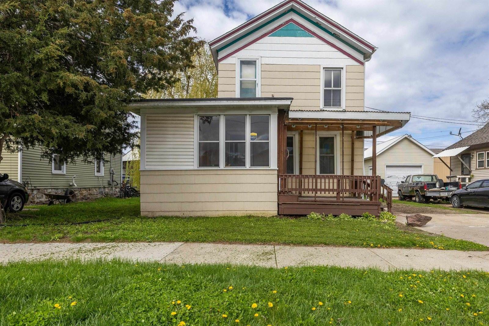 336 South Locust, Reedsburg, WI 53959