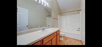 1062 10th Avenue NW, Altoona, IA 50009