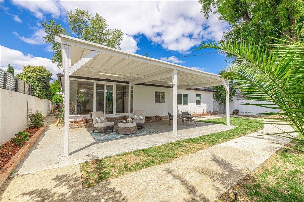 6454 Baird, Reseda, CA 91335
