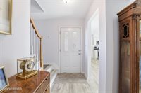 5 Berkshire Drive, Howell, NJ 07731