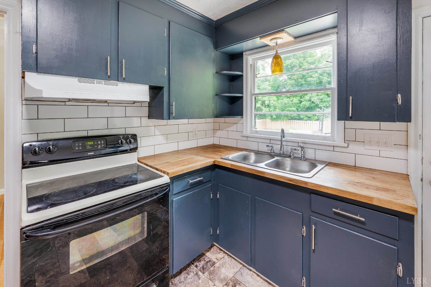 2100 Westerly Drive, Lynchburg, VA 24501