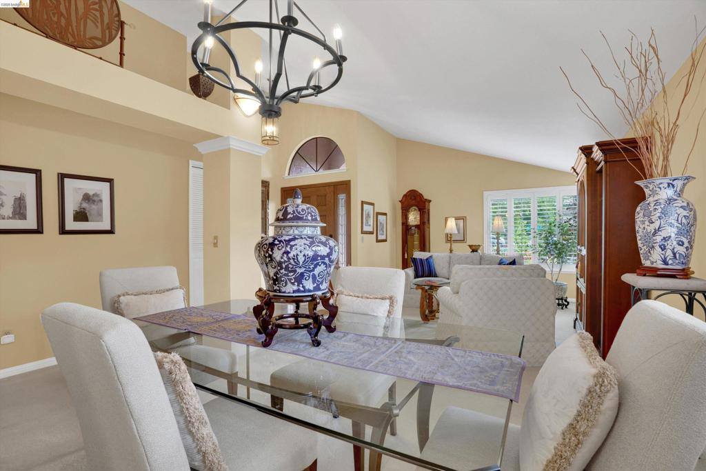 5001 Saint Garrett Ct, Concord, CA 94521
