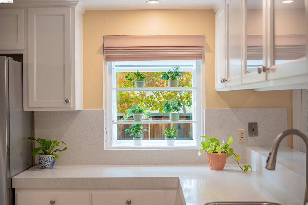 5001 Saint Garrett Ct, Concord, CA 94521