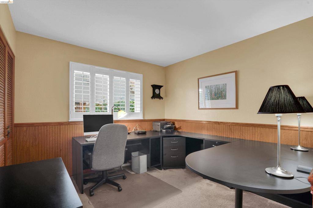 5001 Saint Garrett Ct, Concord, CA 94521