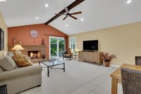 5001 Saint Garrett Ct, Concord, CA 94521