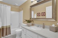 5001 Saint Garrett Ct, Concord, CA 94521