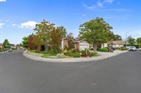 5001 Saint Garrett Ct, Concord, CA 94521