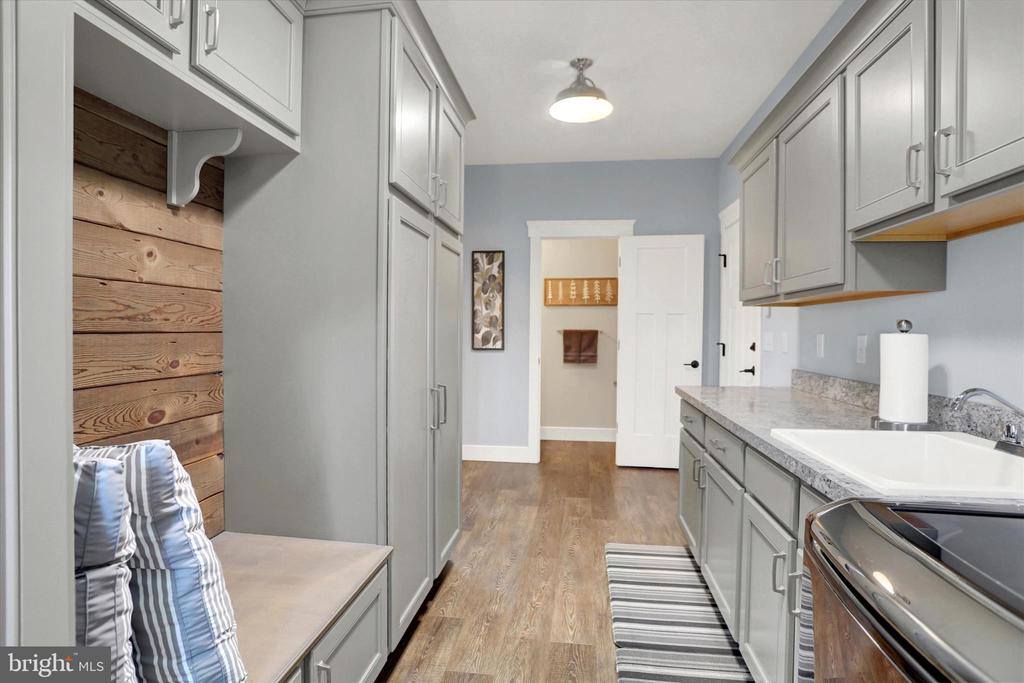 102 Memorial Drive, Harrisburg, PA 17112