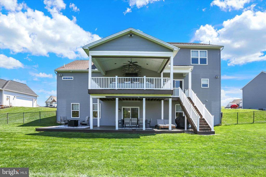 102 Memorial Drive, Harrisburg, PA 17112