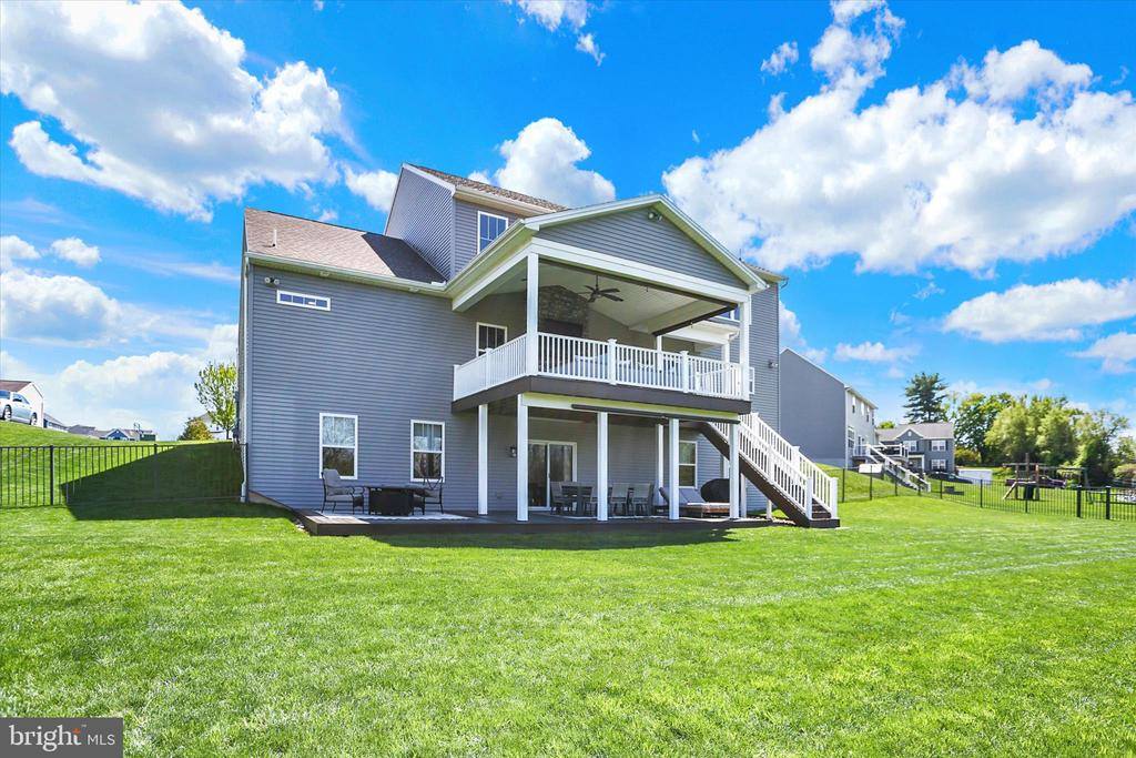 102 Memorial Drive, Harrisburg, PA 17112