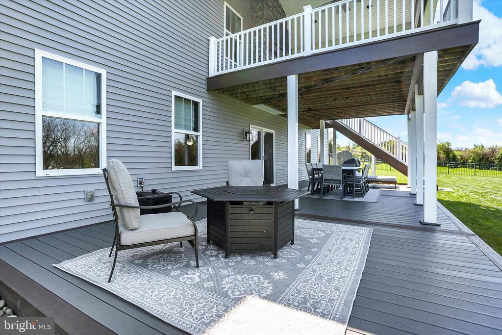 102 Memorial Drive, Harrisburg, PA 17112