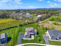 102 Memorial Drive, Harrisburg, PA 17112