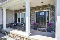 102 Memorial Drive, Harrisburg, PA 17112