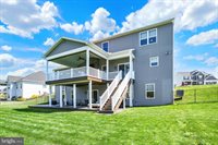 102 Memorial Drive, Harrisburg, PA 17112