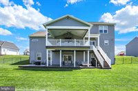 102 Memorial Drive, Harrisburg, PA 17112