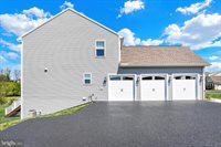 102 Memorial Drive, Harrisburg, PA 17112