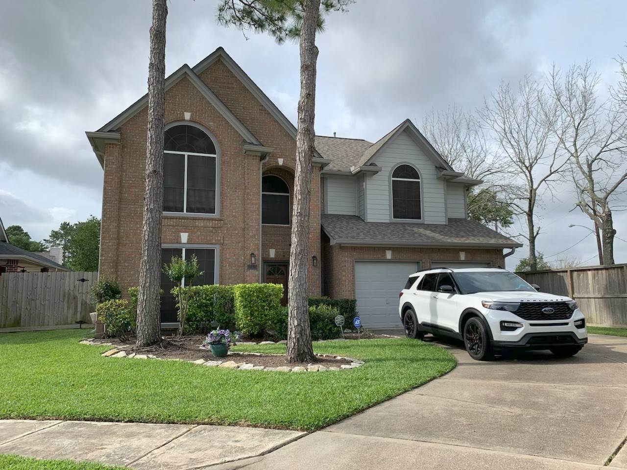 17415 Erin Way St, Houston, TX 77095