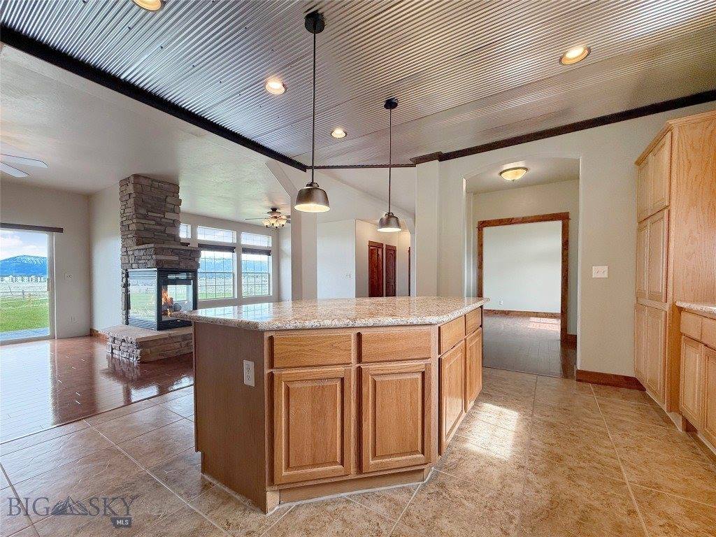 395 Parker Drive, Belgrade, MT 59714