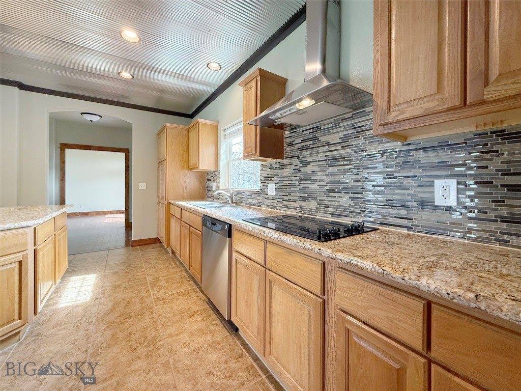 395 Parker Drive, Belgrade, MT 59714
