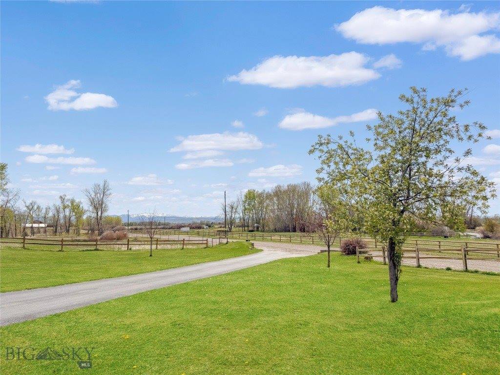 395 Parker Drive, Belgrade, MT 59714