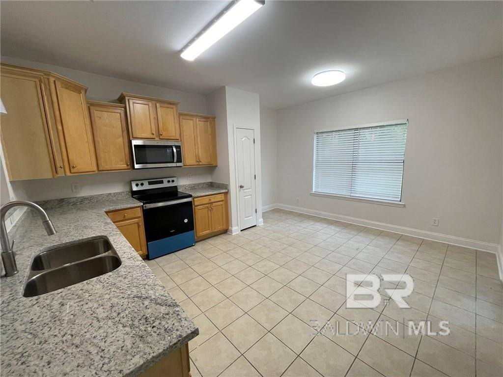 10215 Hunters Trace, Mobile, AL 36608