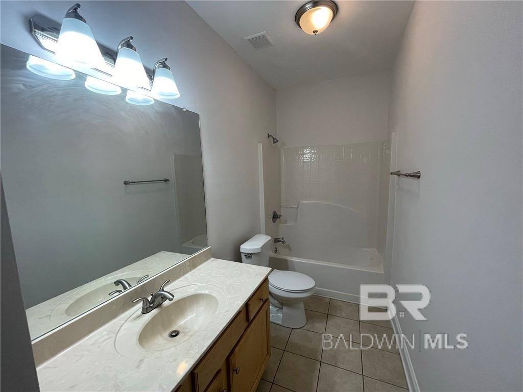 10215 Hunters Trace, Mobile, AL 36608