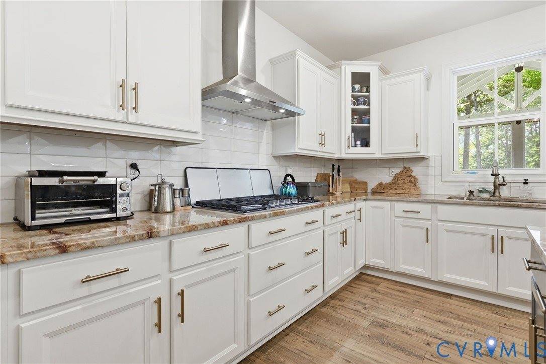 5406 Swift Fox Place, Moseley, VA 23120