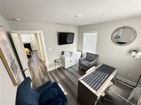 203 South 5th Street, Highlands, TX 77562