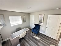 203 South 5th Street, Highlands, TX 77562