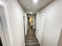203 South 5th Street, Highlands, TX 77562