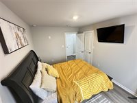 203 South 5th Street, Highlands, TX 77562