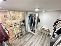 203 South 5th Street, Highlands, TX 77562